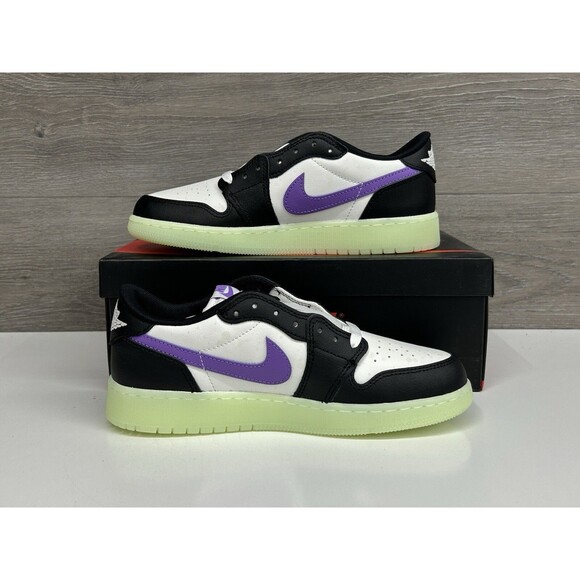 Nike Air Jordan 1 Low OG “Black Raspberry” Glow In The Dark Youth 6Y -HF0410 001 - Picture 2 of 10